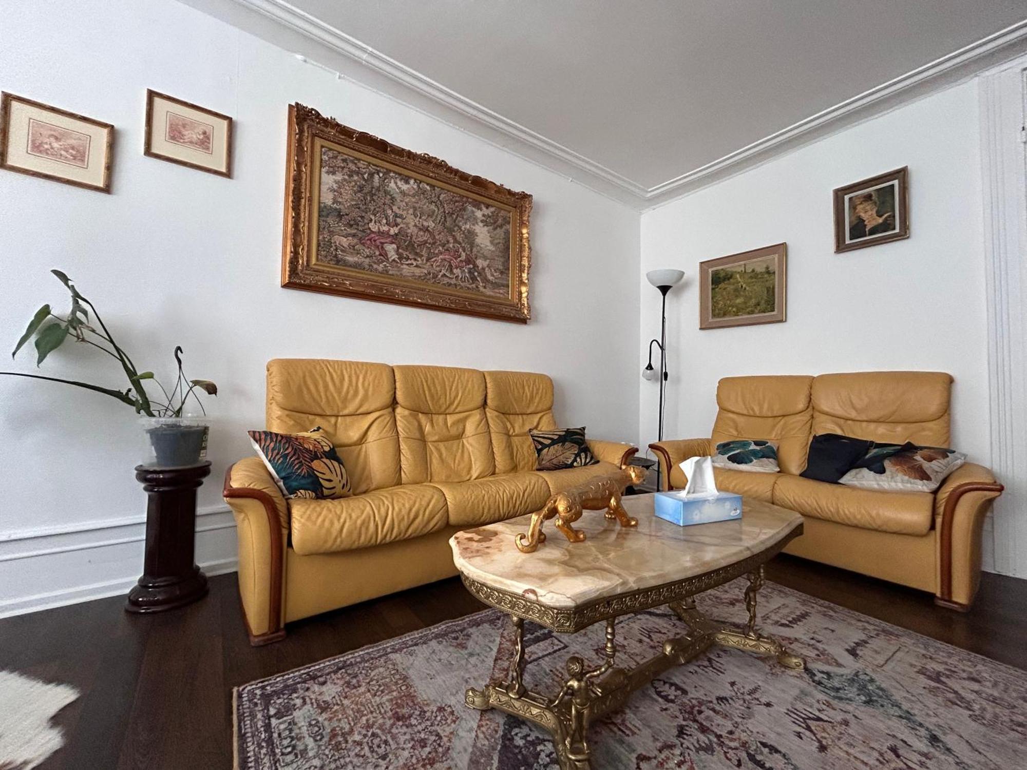Appartement Superbe En Plein Centre *